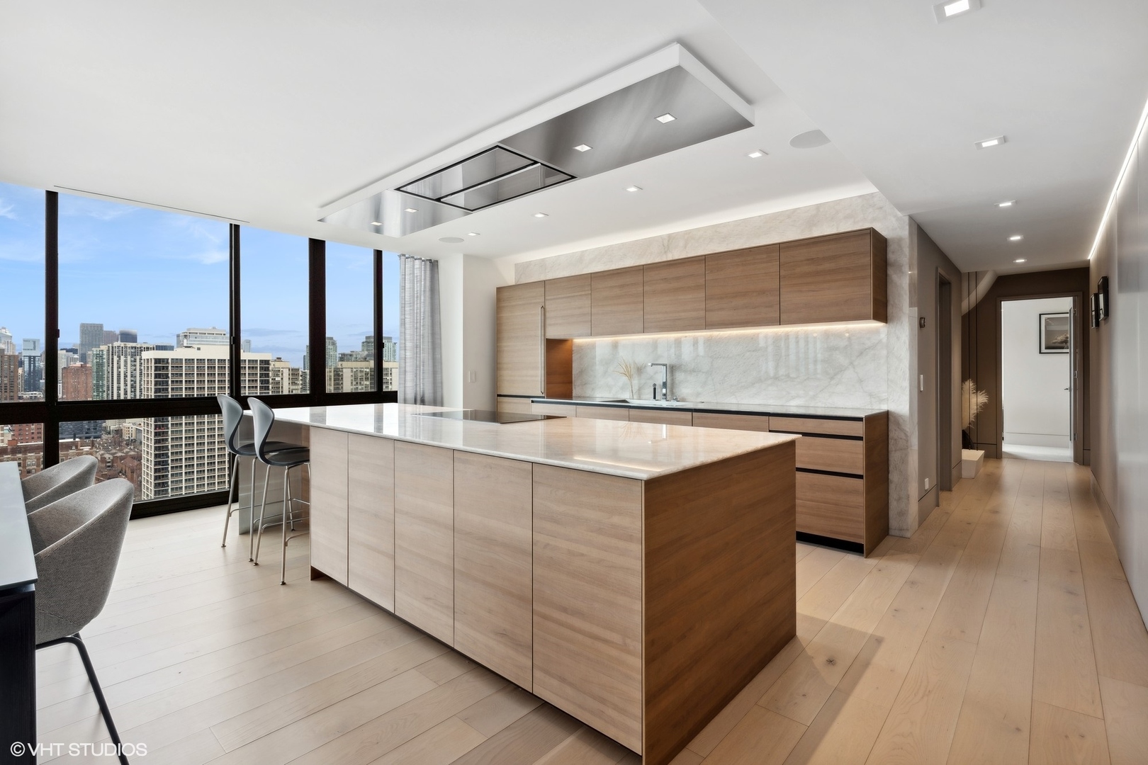 1530 N Dearborn Parkway Unit: 26S