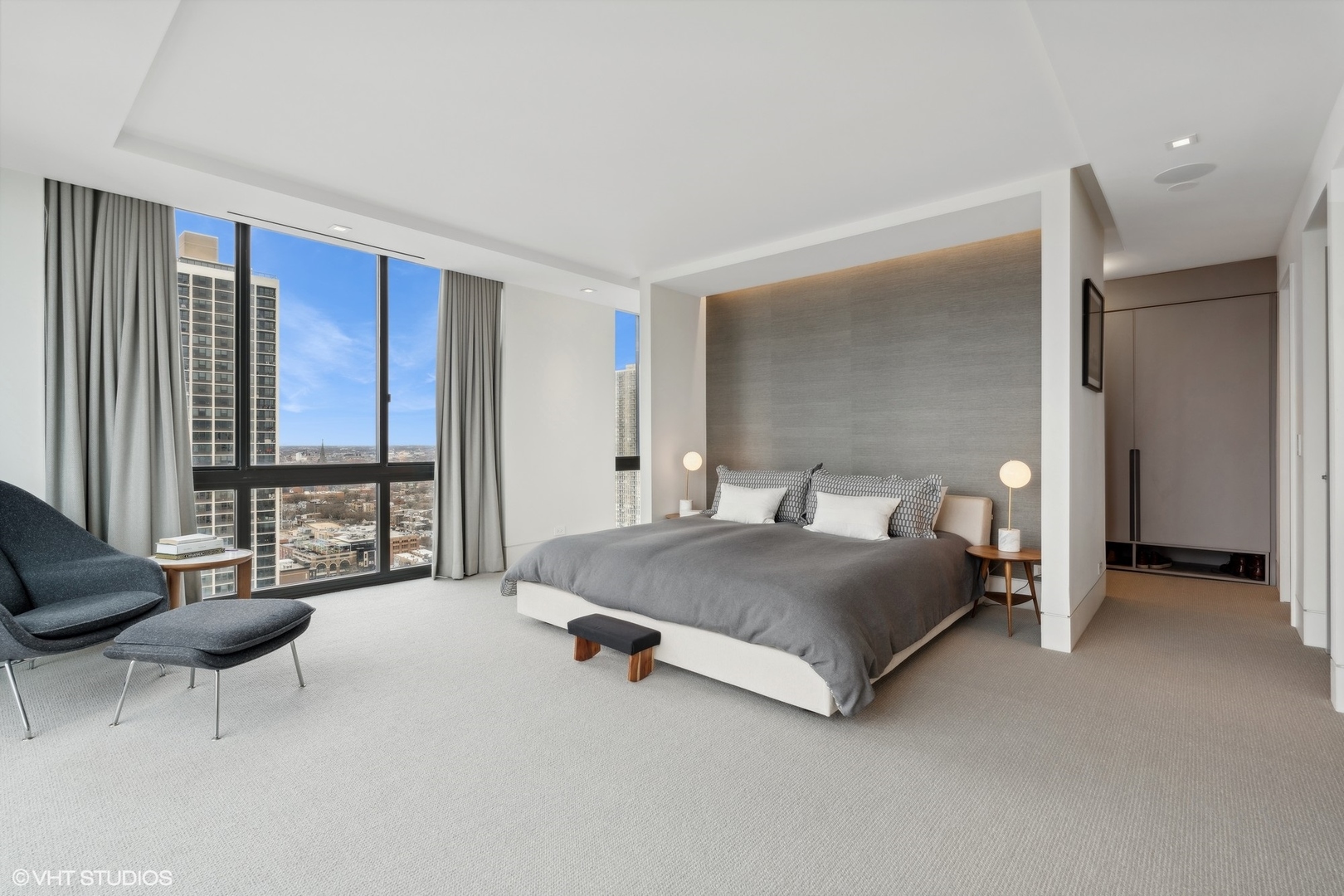 1530 N Dearborn Parkway Unit: 26S