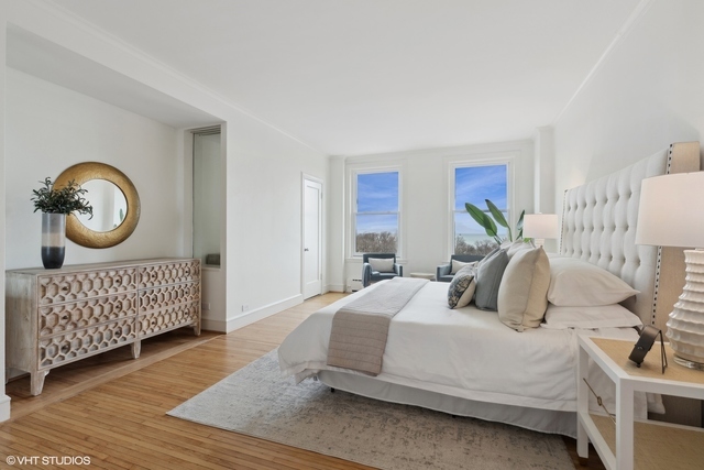 3500 N Lake Shore Drive Unit: 9C