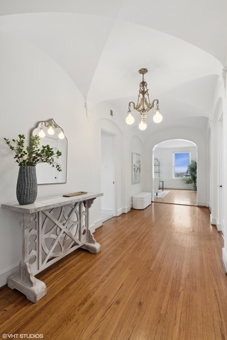 3500 N Lake Shore Drive Unit: 9C