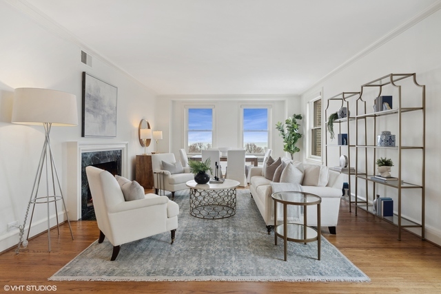 3500 N Lake Shore Drive Unit: 9C