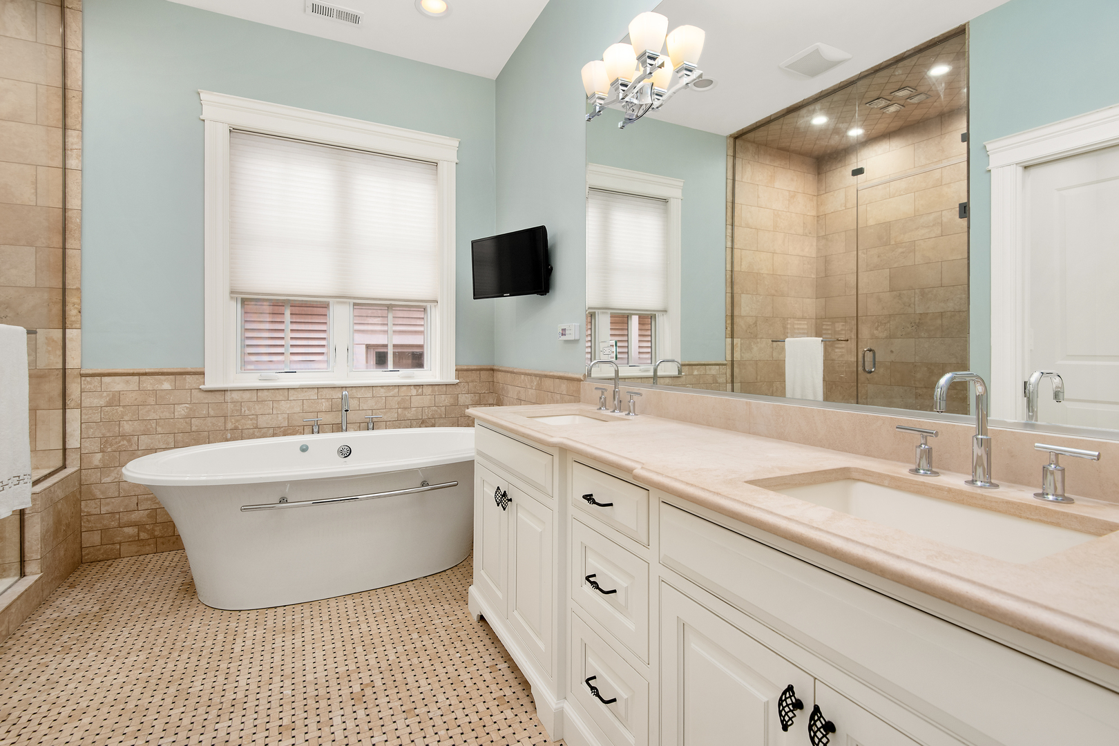 2625 N Seminary Street