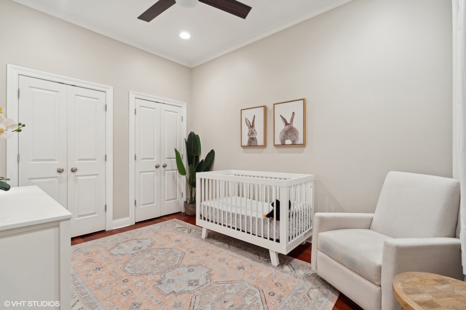 1340 W Belmont Avenue Unit: 2