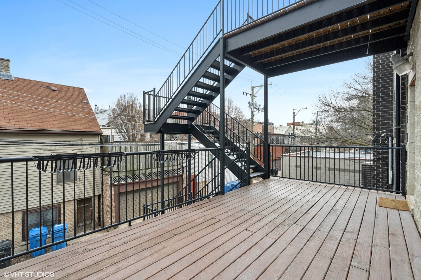 1340 W Belmont Avenue Unit: 2
