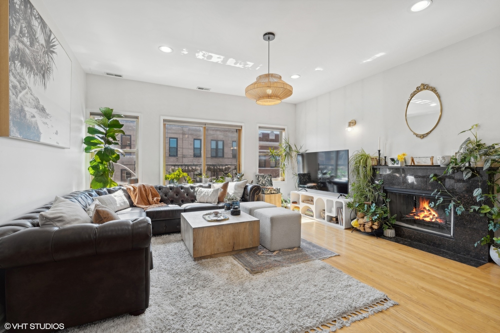 2312 W North Avenue Unit: 3W