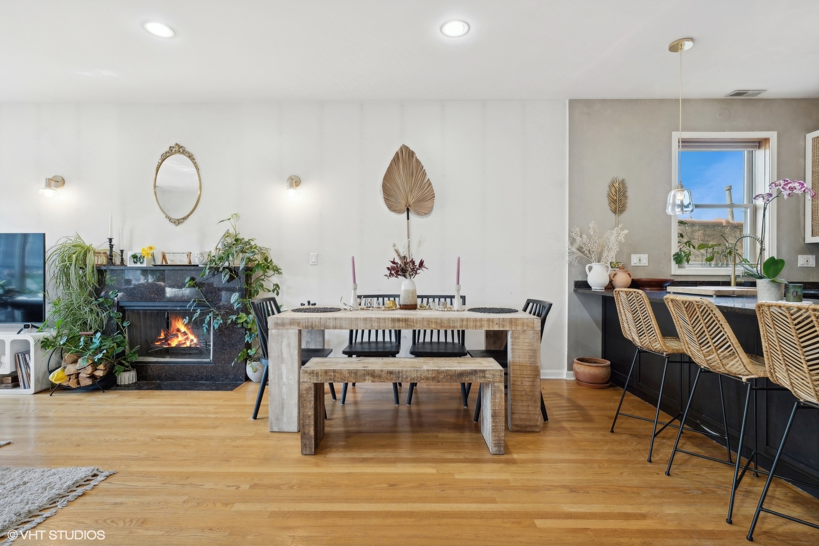2312 W North Avenue Unit: 3W