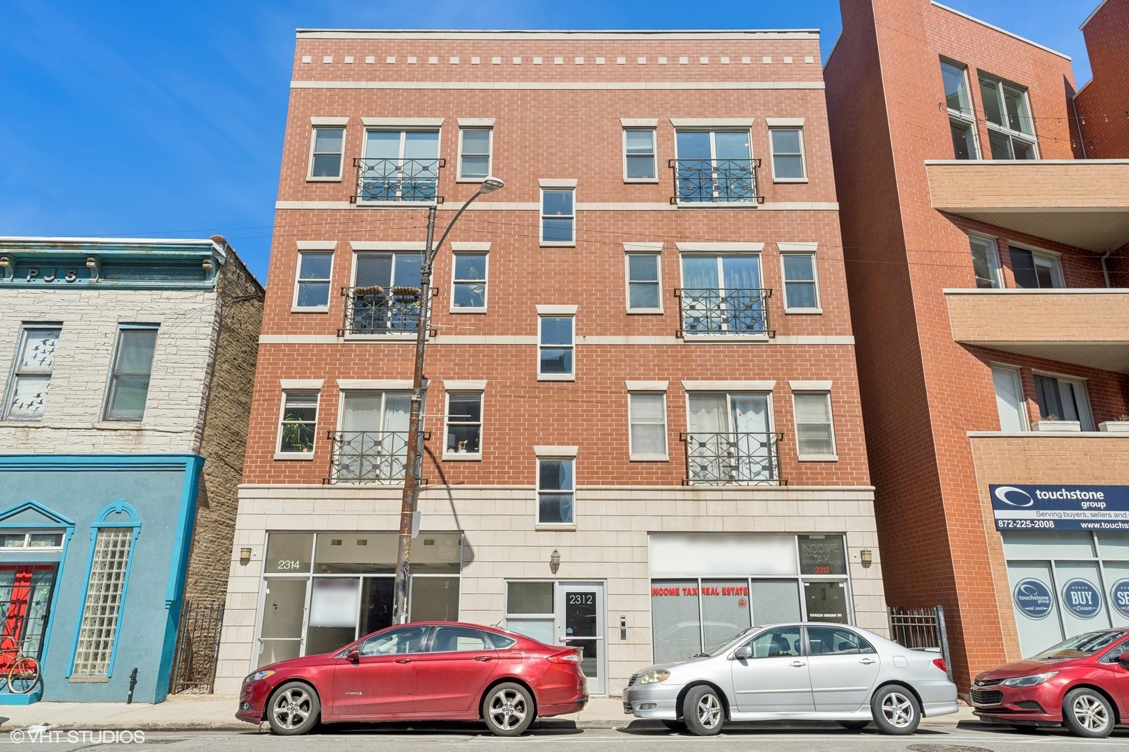 2312 W North Avenue Unit: 3W