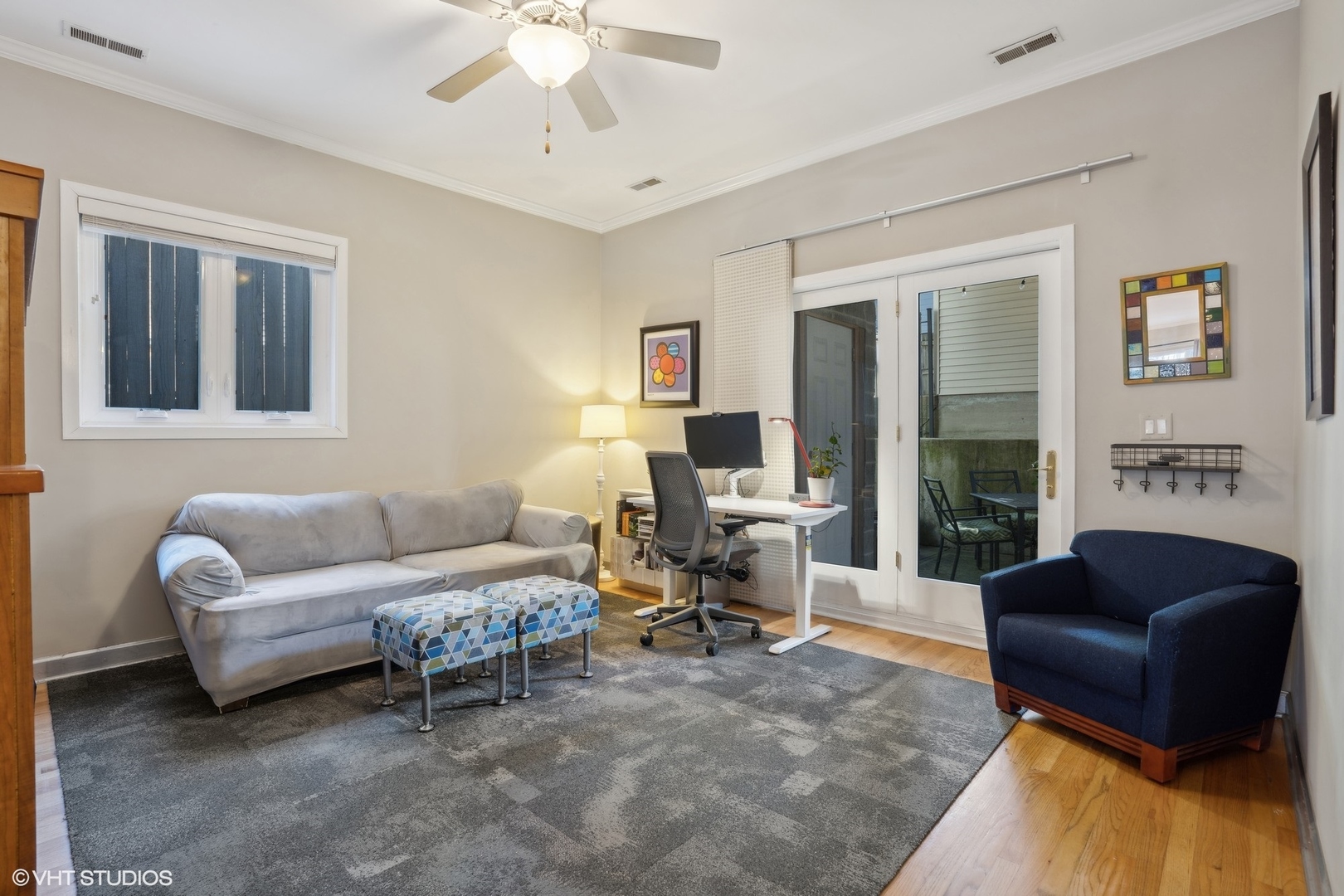 2321 W Lyndale Street Unit: 1