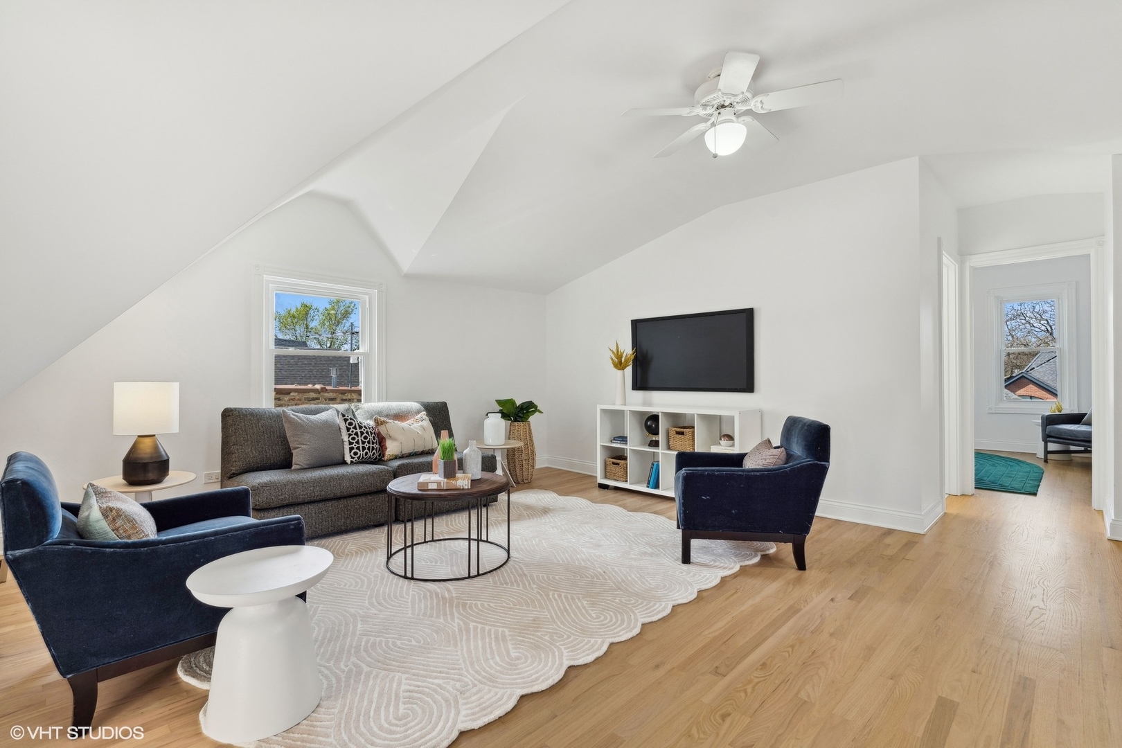 3846 N Seeley Avenue