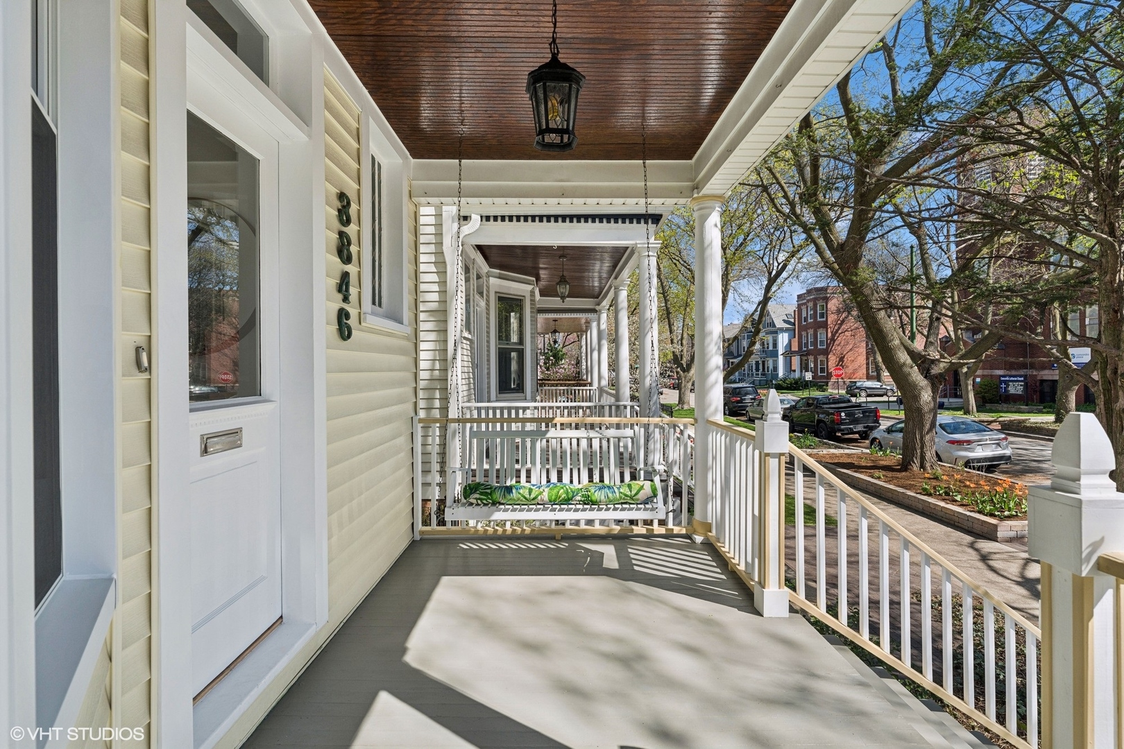 3846 N Seeley Avenue