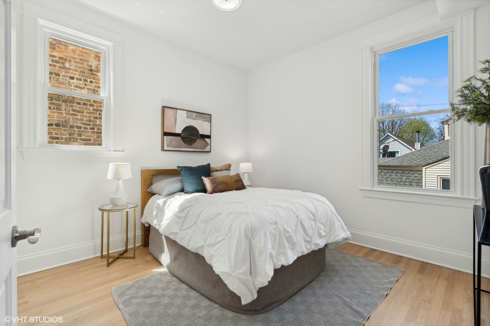 3846 N Seeley Avenue