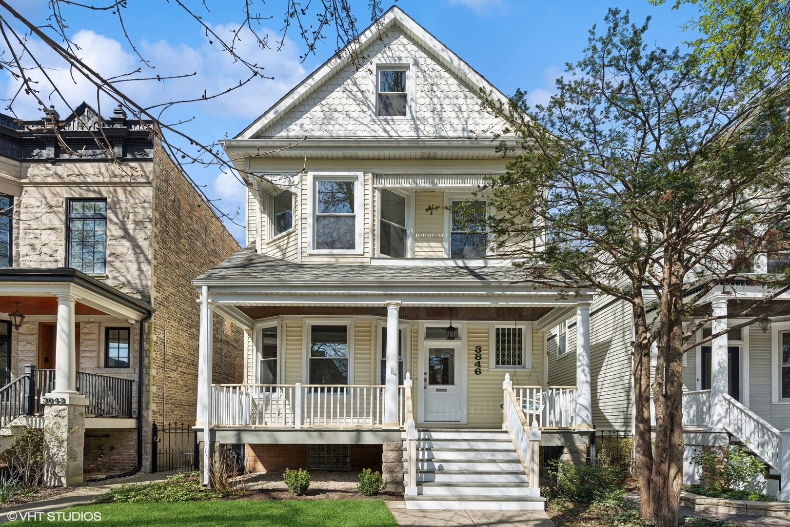 3846 N Seeley Avenue