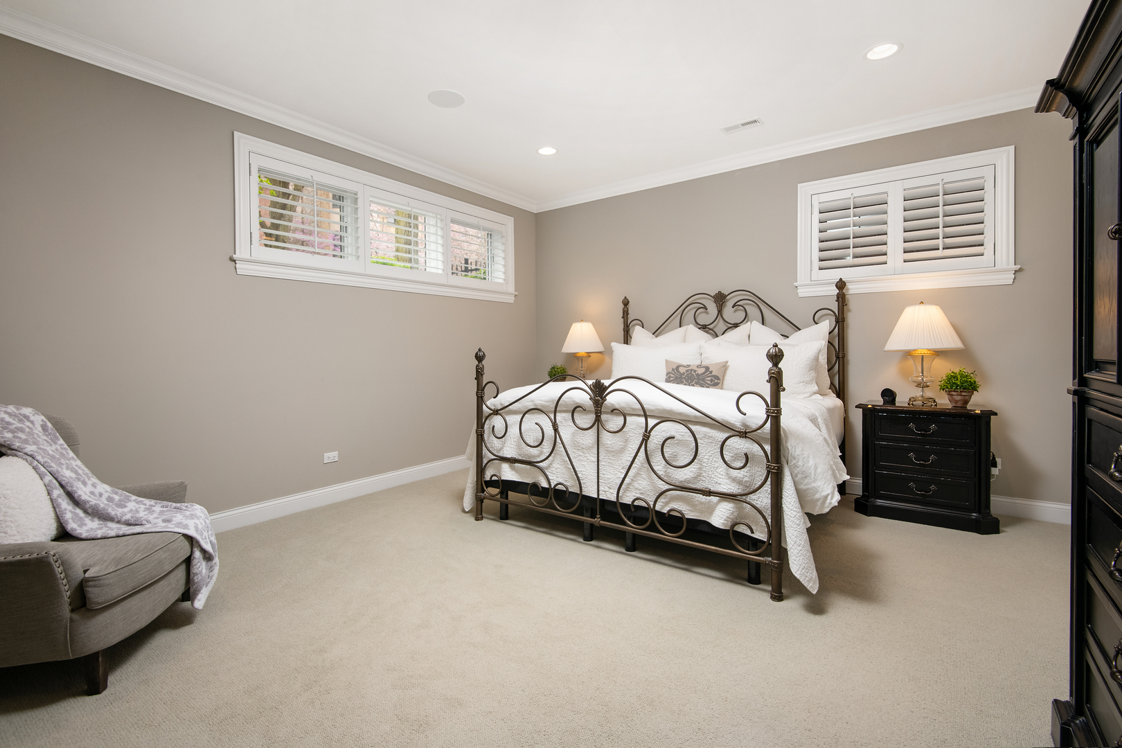 2040 N Racine Avenue Unit: 1