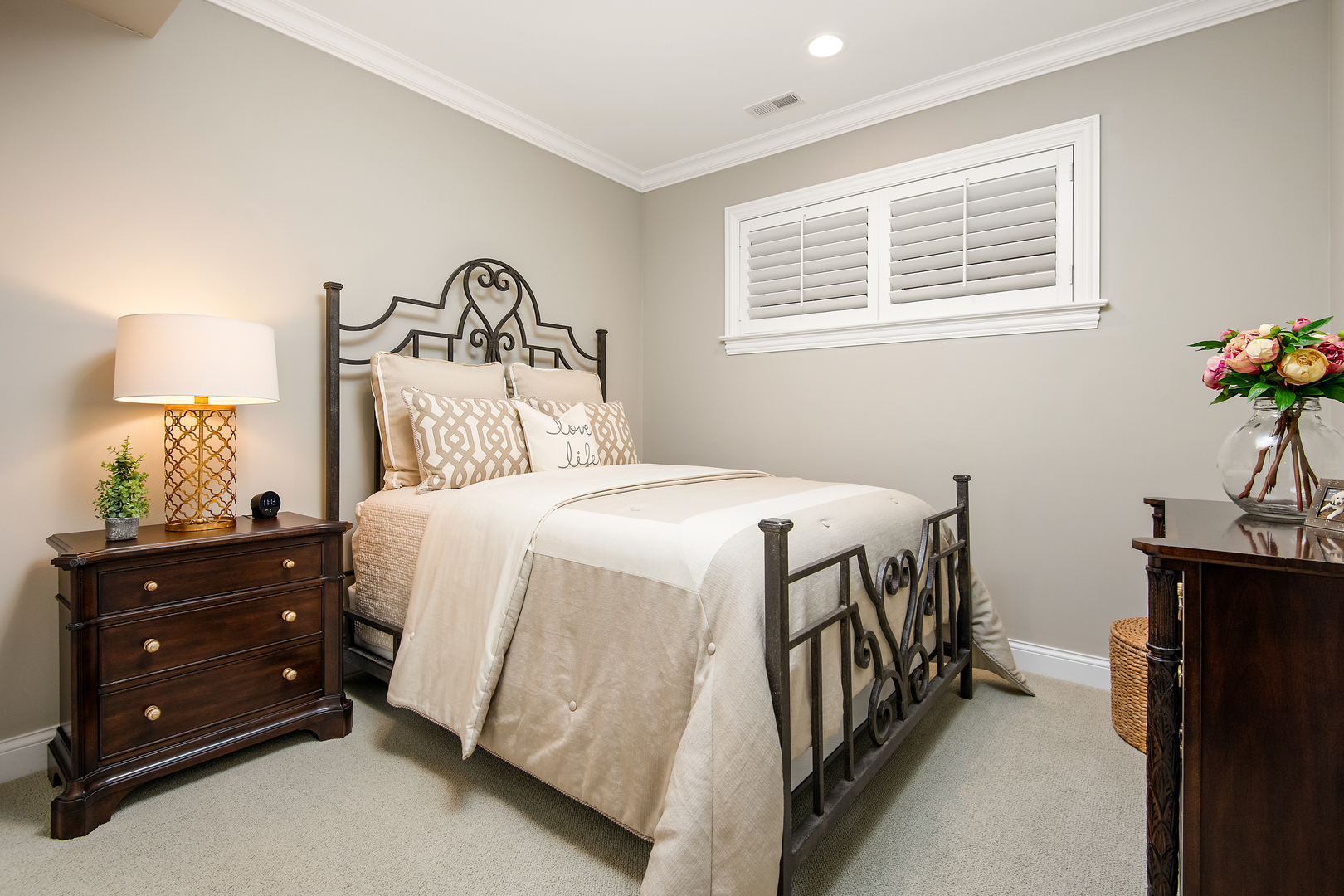 2040 N Racine Avenue Unit: 1