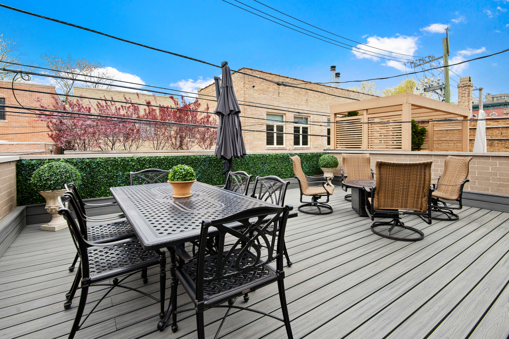 2040 N Racine Avenue Unit: 1