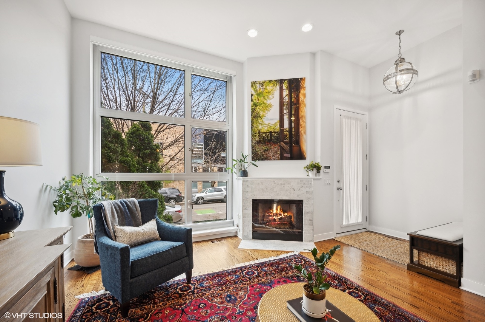 1805 N Leavitt Street