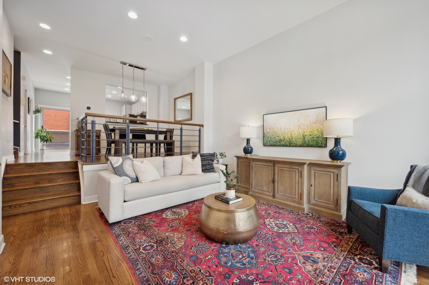 1805 N Leavitt Street