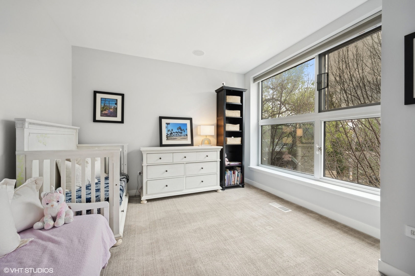 1805 N Leavitt Street