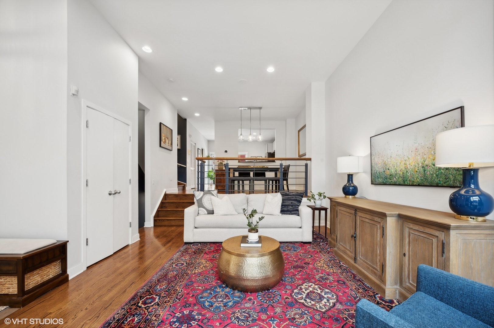 1805 N Leavitt Street