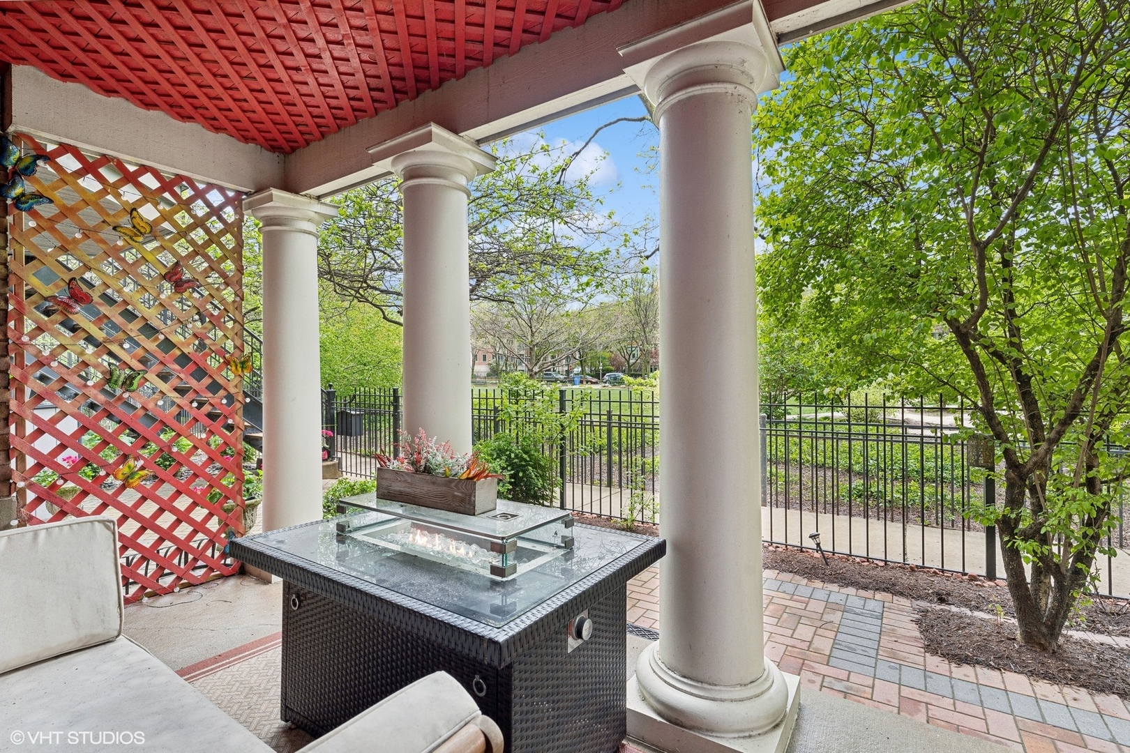 1341 S Indiana Avenue Unit: A