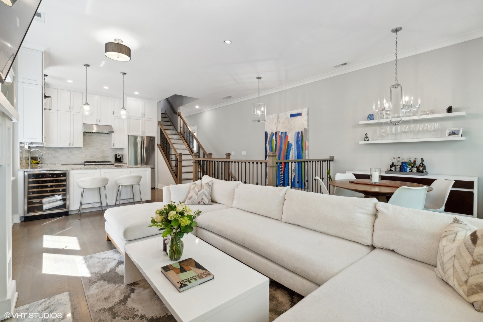 1522 N Hudson Avenue Unit: 4