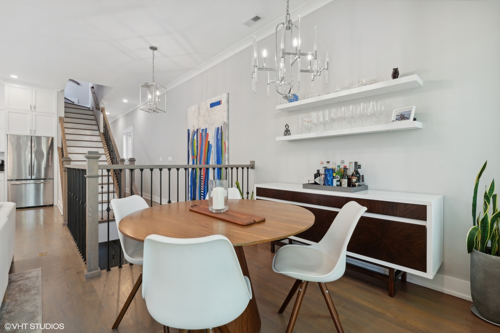 1522 N Hudson Avenue Unit: 4