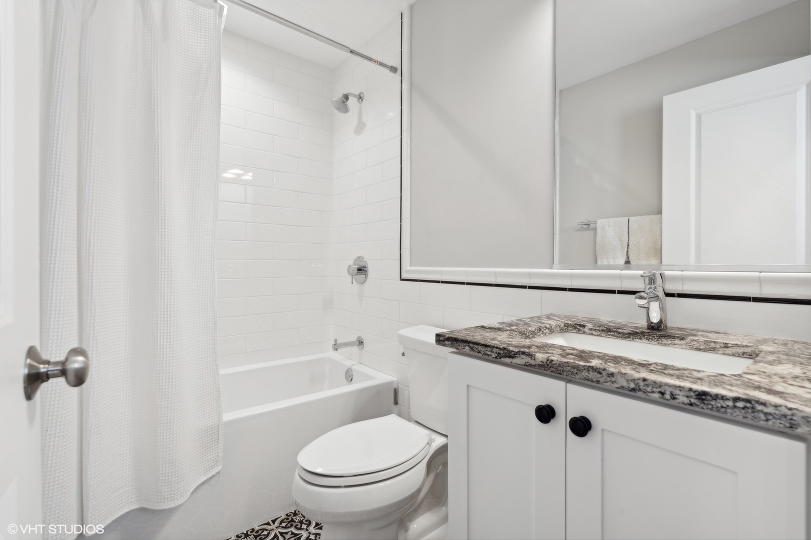 1522 N Hudson Avenue Unit: 4