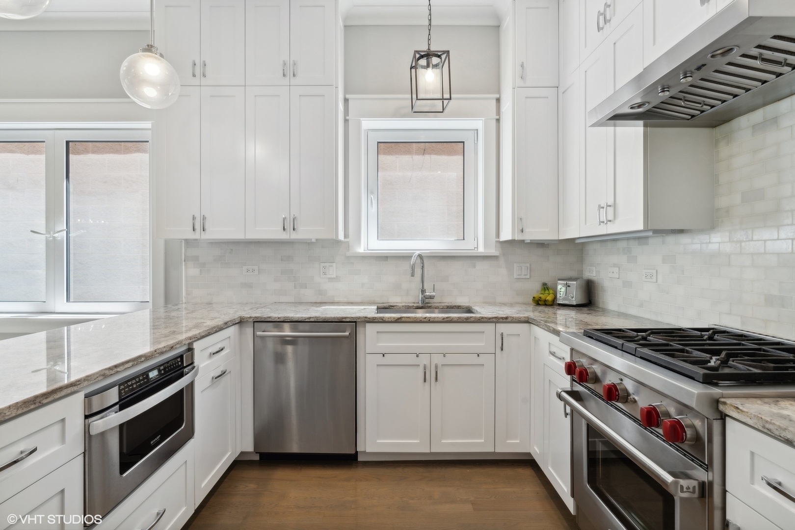 1522 N Hudson Avenue Unit: 4