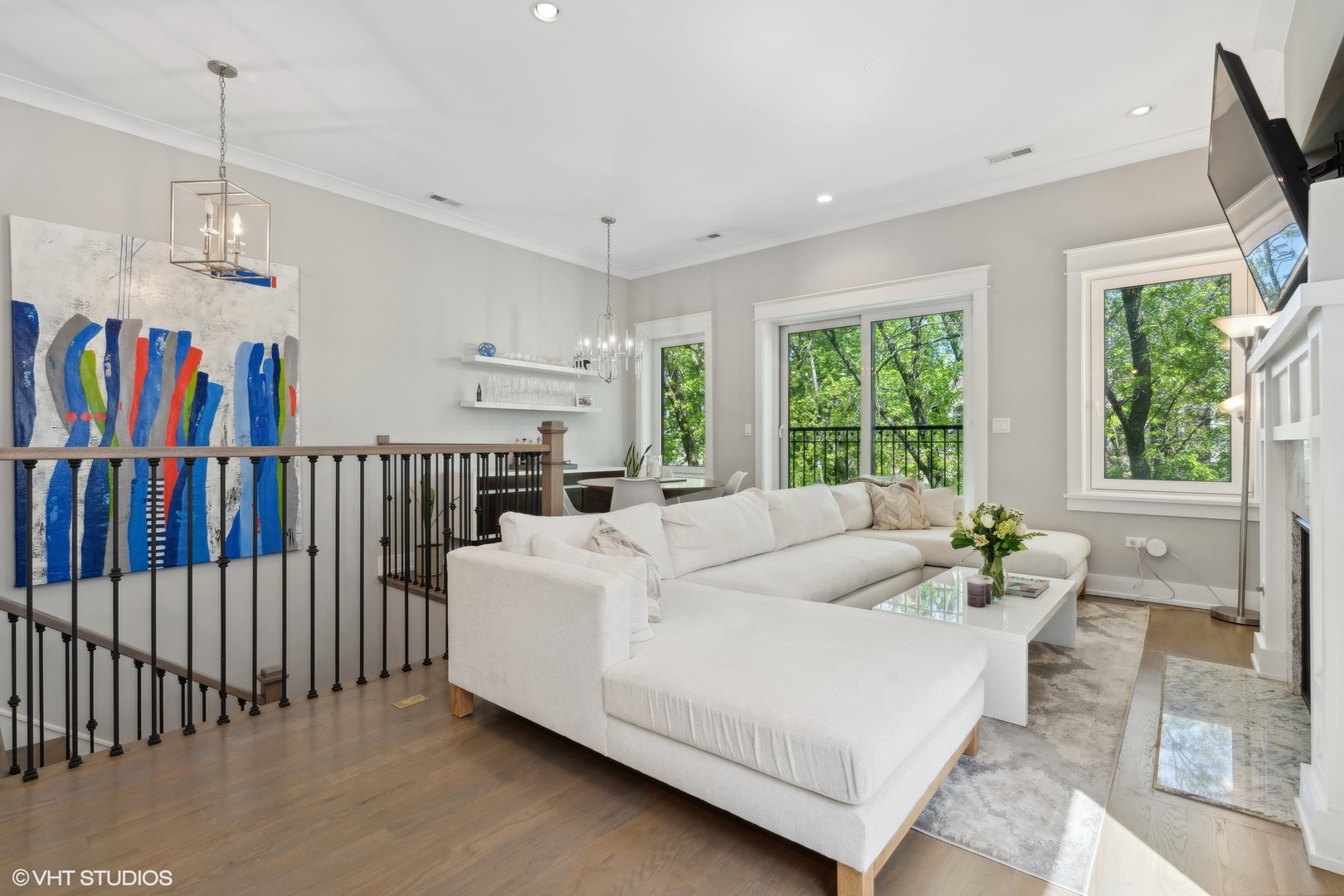1522 N Hudson Avenue Unit: 4