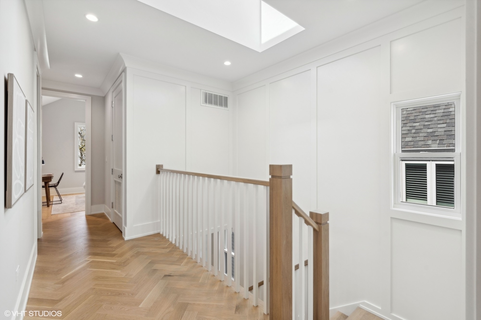 3529 N Paulina Street