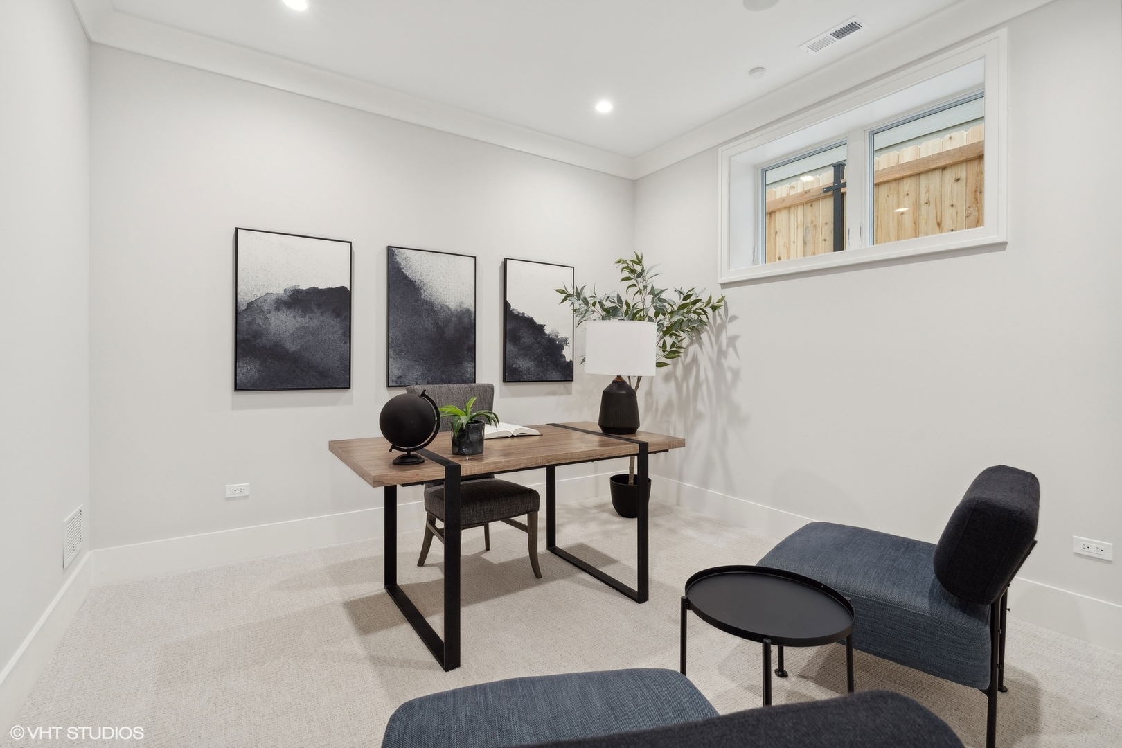 3529 N Paulina Street