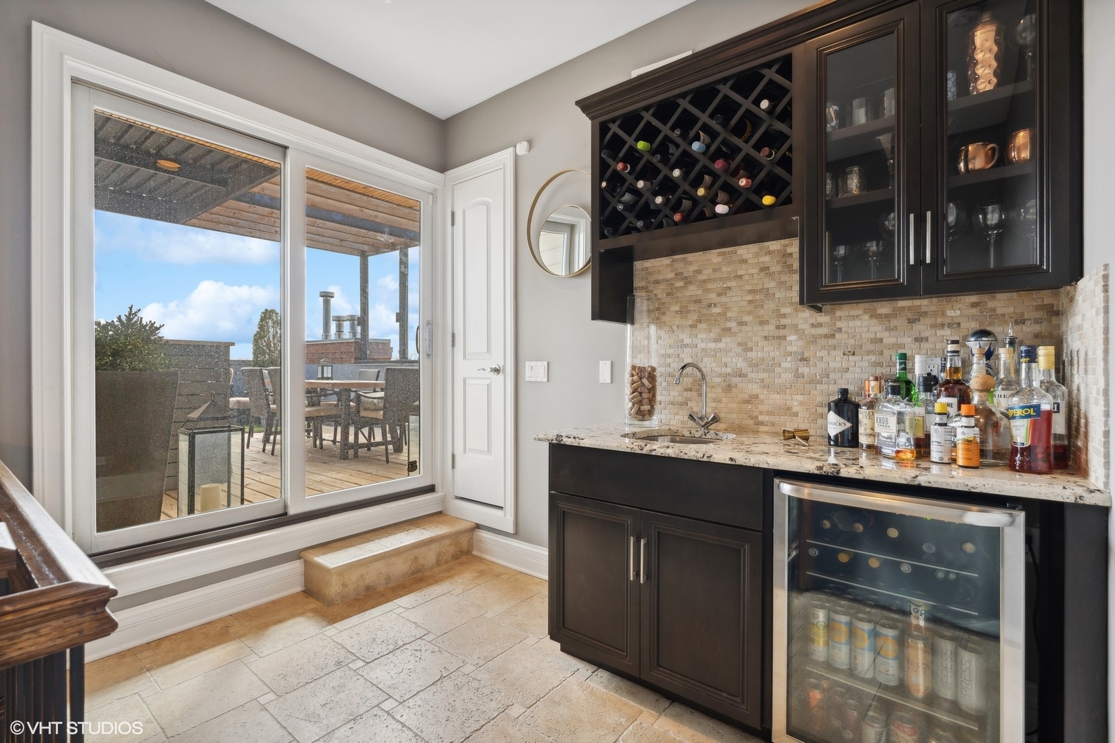 1022 W Diversey Parkway Unit: 3