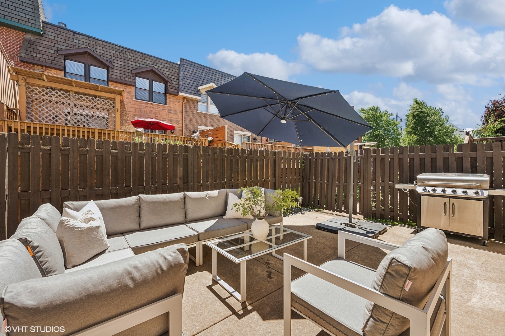 3711 N Milwaukee Avenue Unit: 5