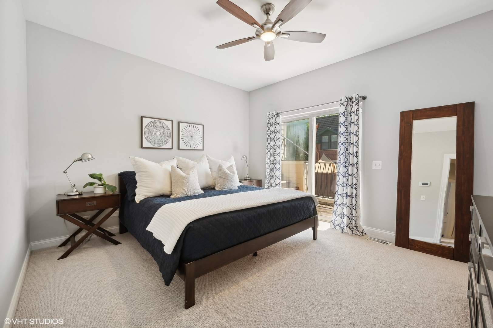 3711 N Milwaukee Avenue Unit: 5