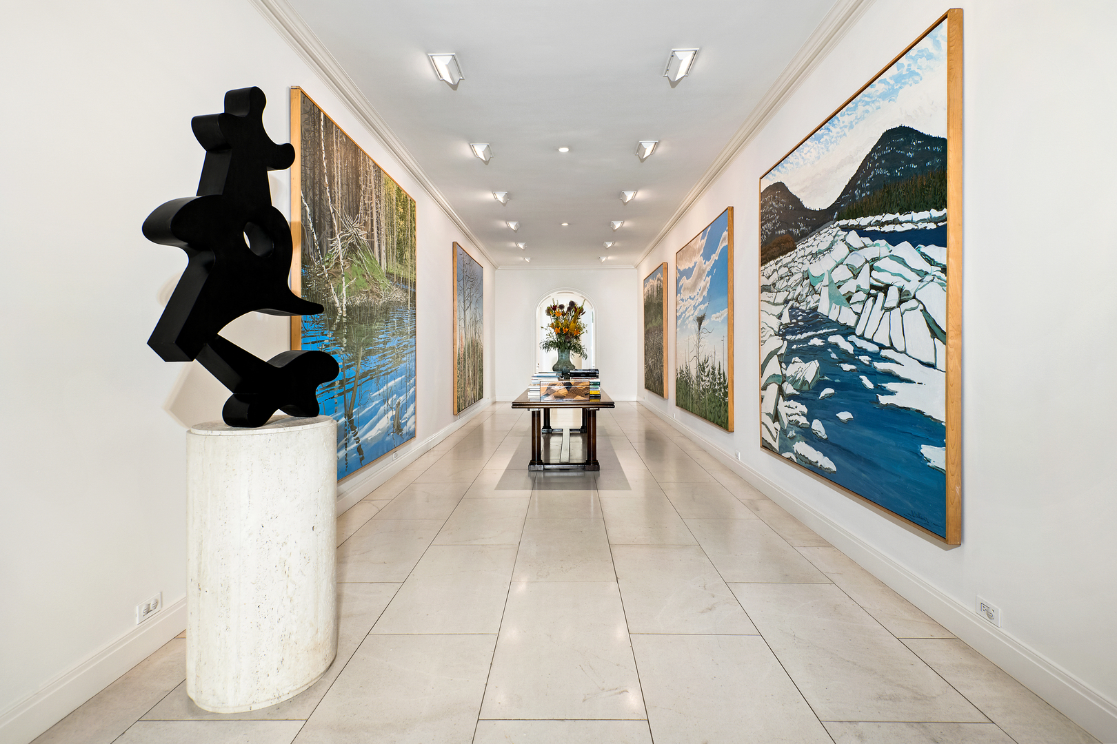 209 E LAKE SHORE Drive Unit: 14