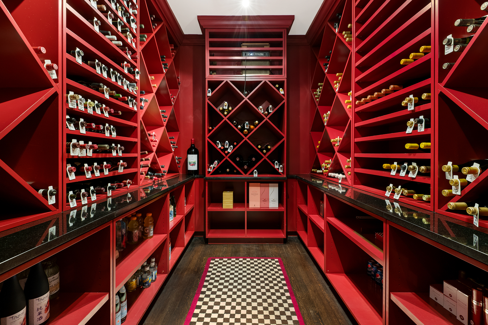 209 E LAKE SHORE Drive Unit: 14