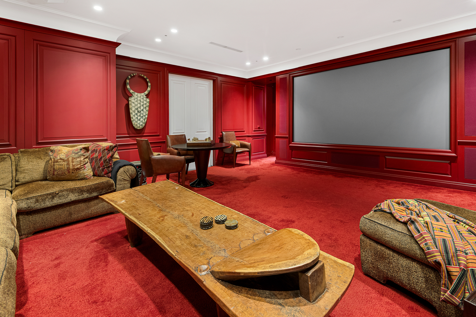 209 E LAKE SHORE Drive Unit: 14