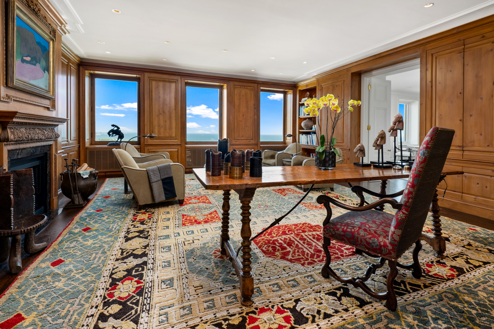 209 E LAKE SHORE Drive Unit: 14