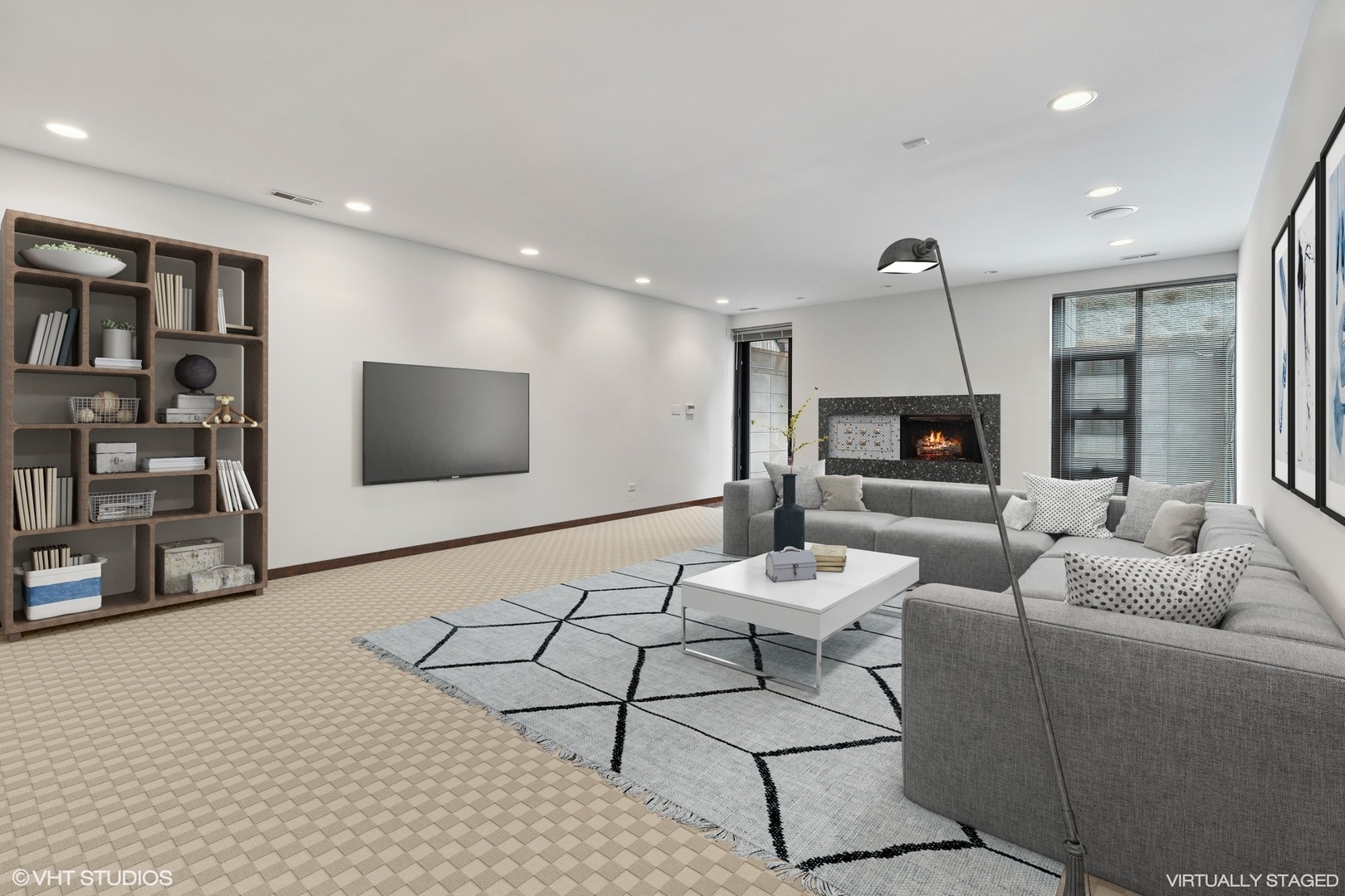 2611 N Magnolia Avenue