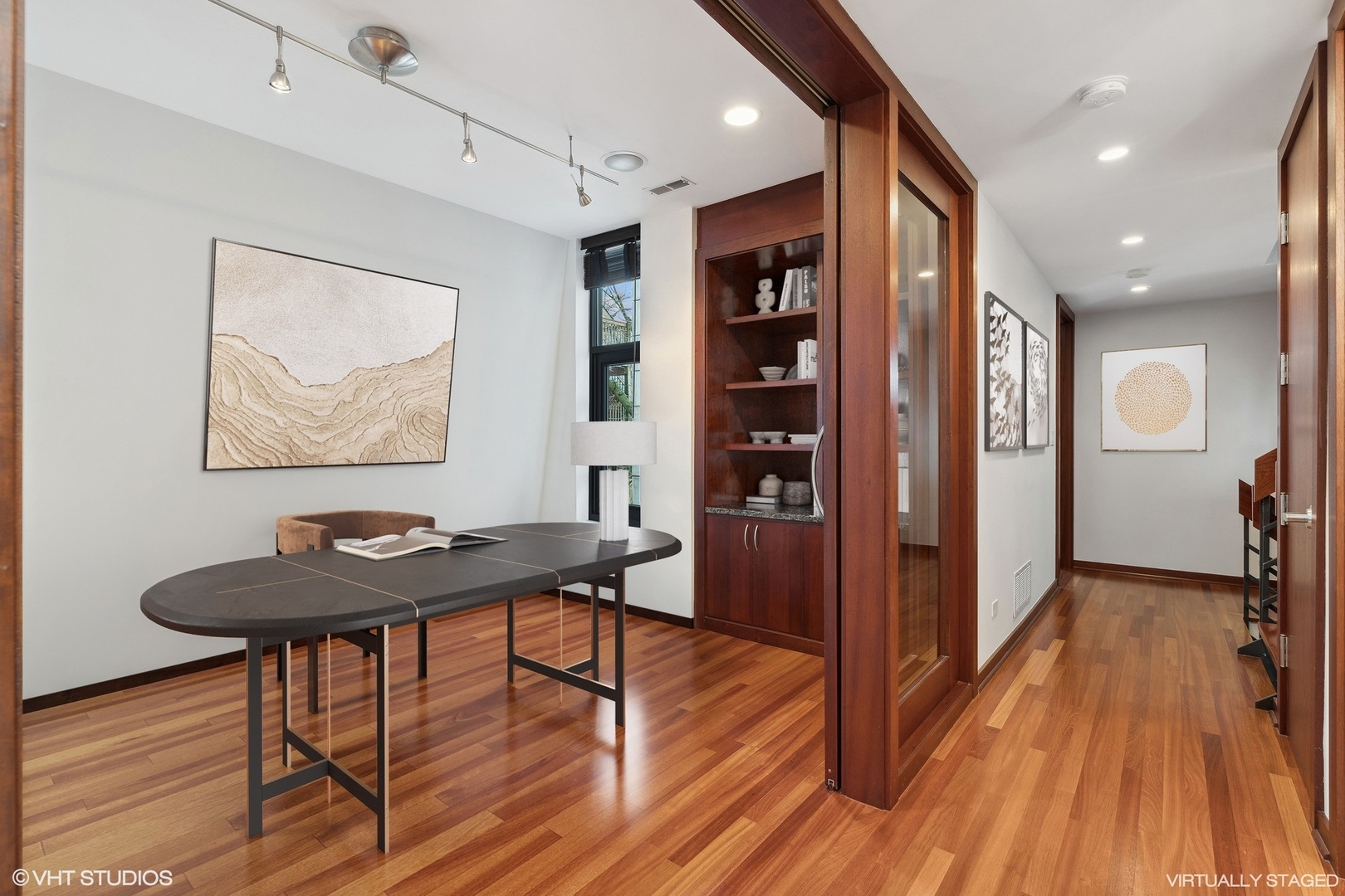 2611 N Magnolia Avenue