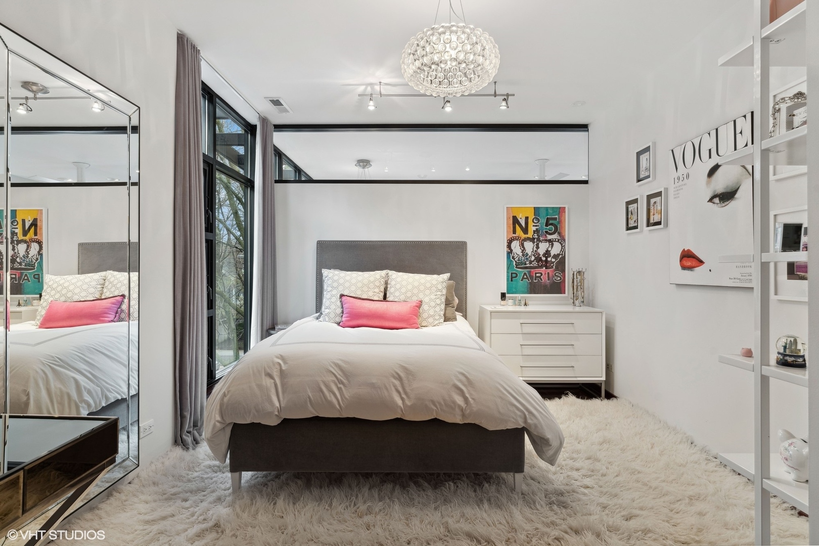 2611 N Magnolia Avenue