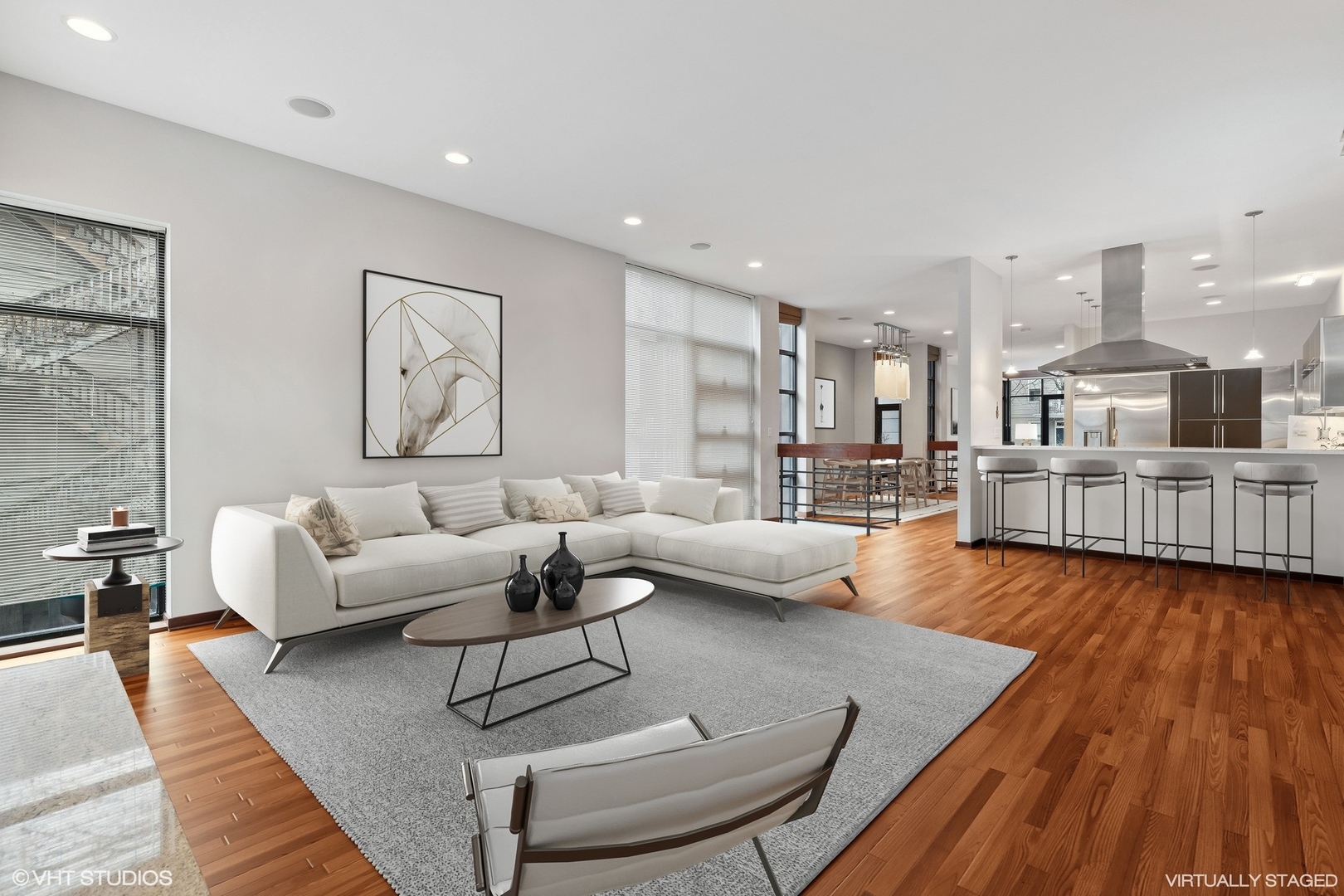 2611 N Magnolia Avenue