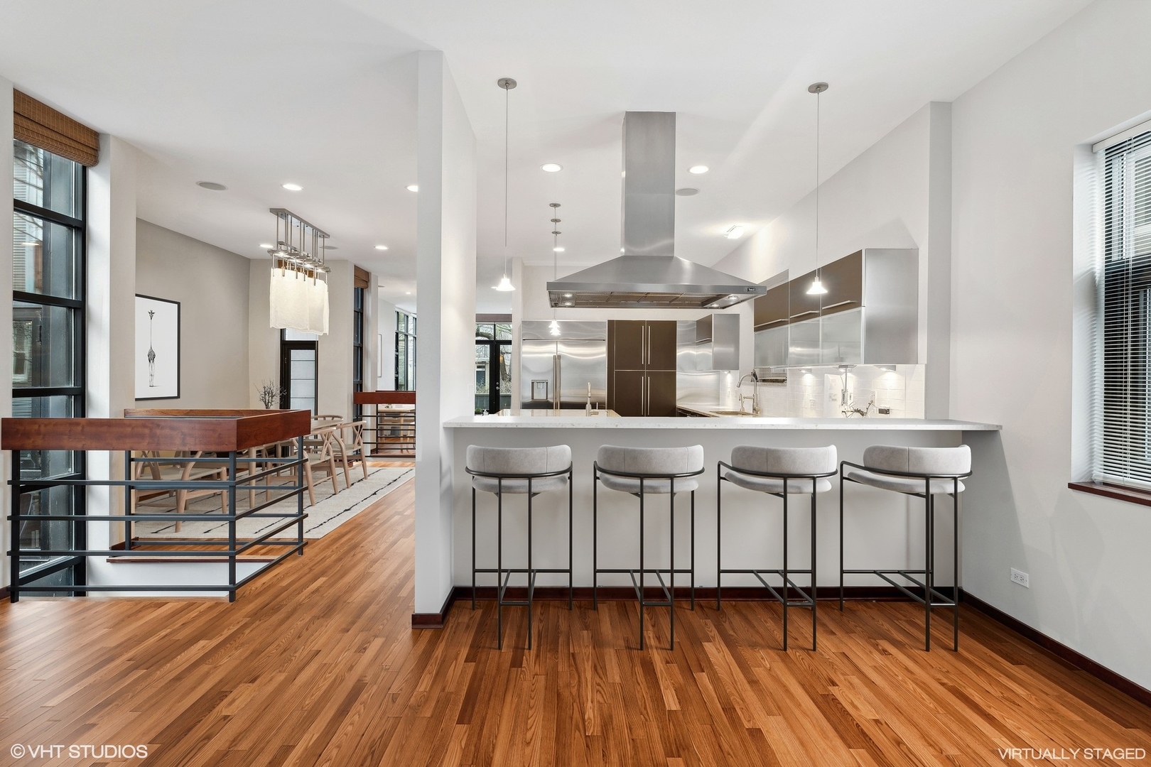 2611 N Magnolia Avenue