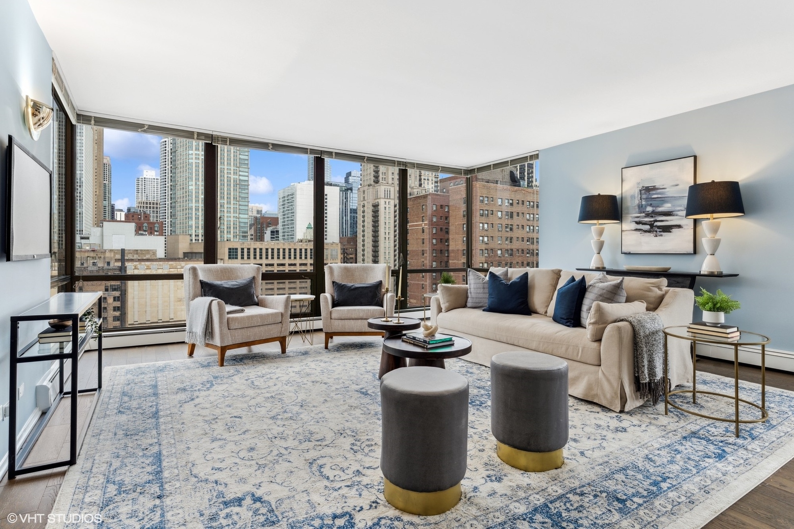 100 E Bellevue Place Unit: 18D