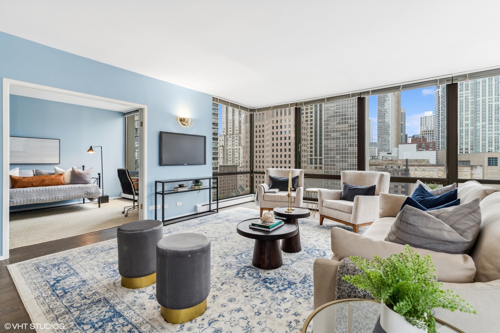 100 E Bellevue Place Unit: 18D