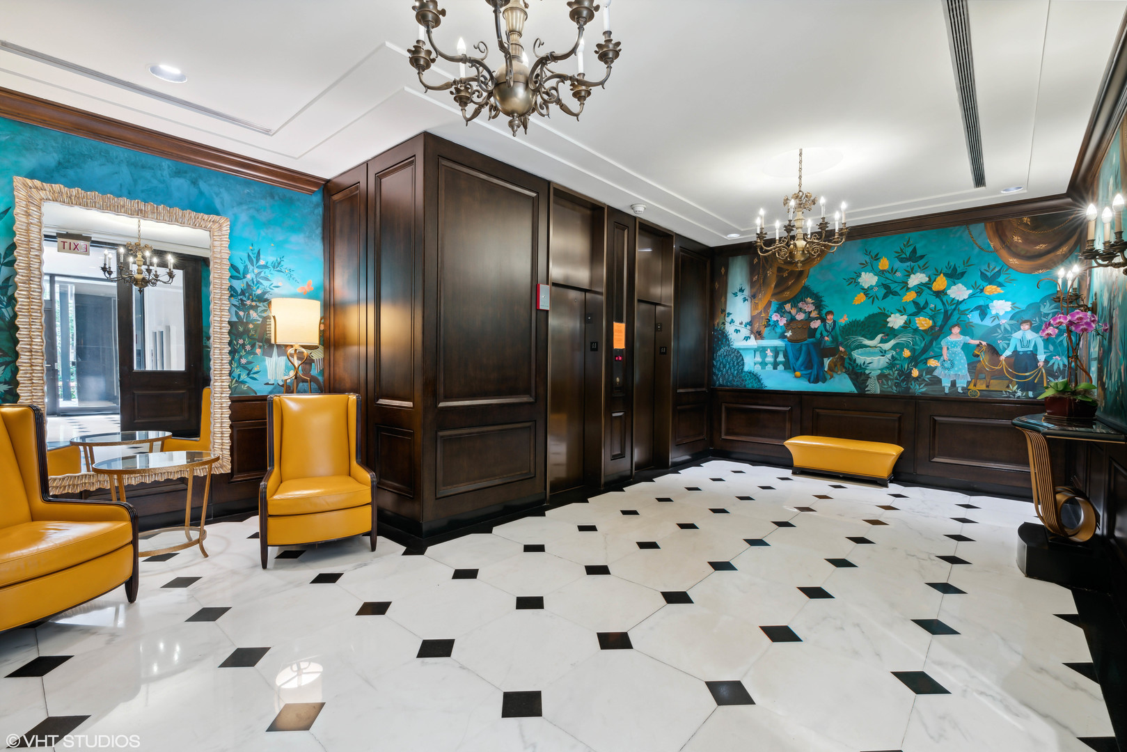 100 E Bellevue Place Unit: 18D