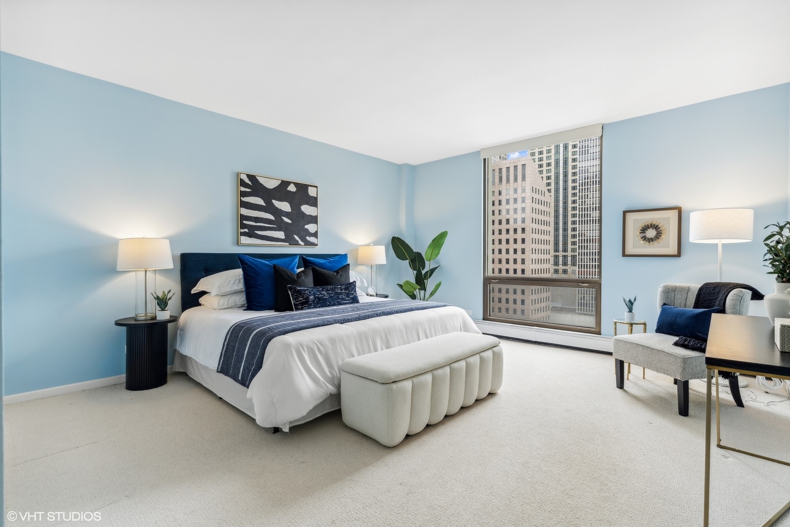 100 E Bellevue Place Unit: 18D