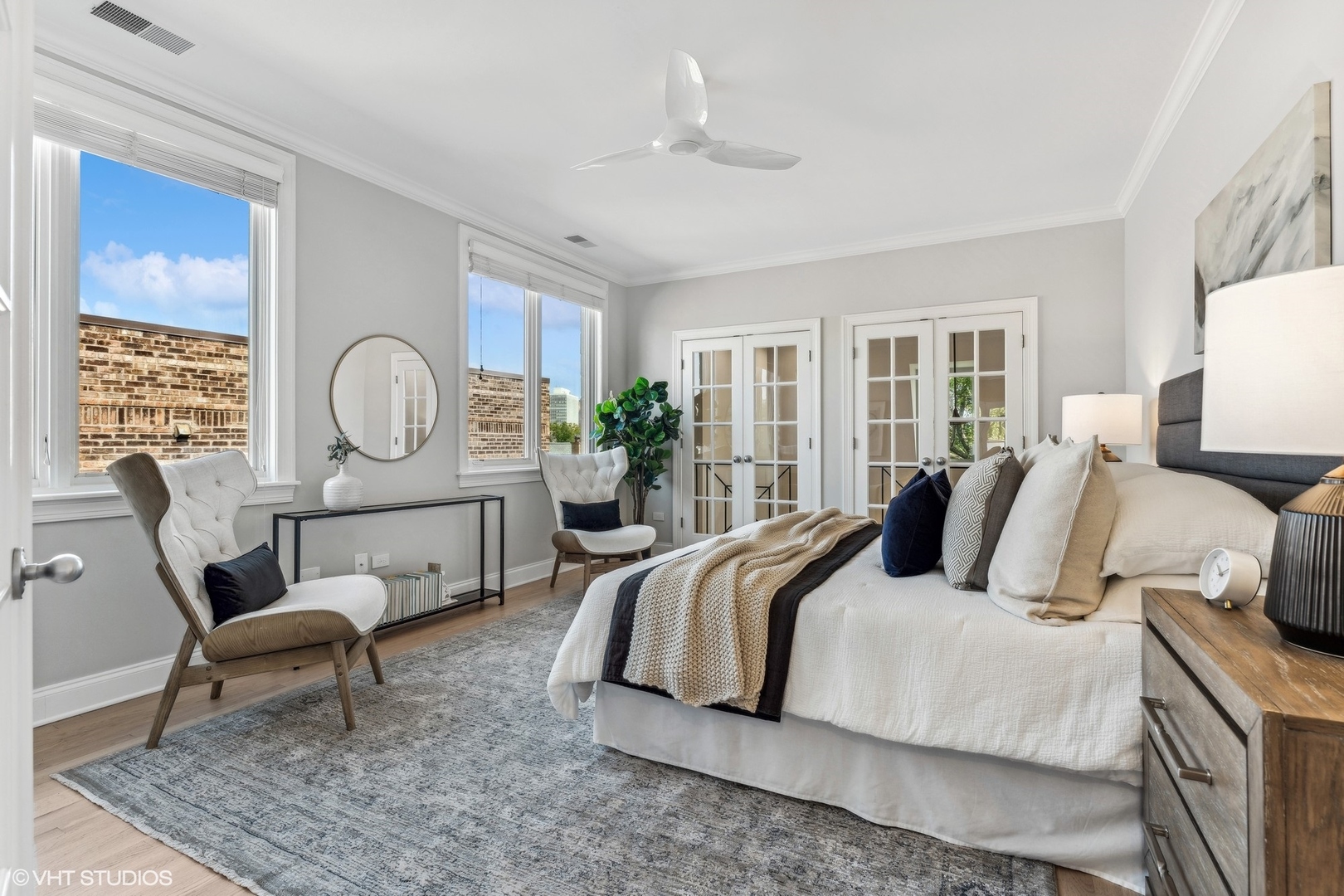 2224 N ORCHARD Street Unit: 3N