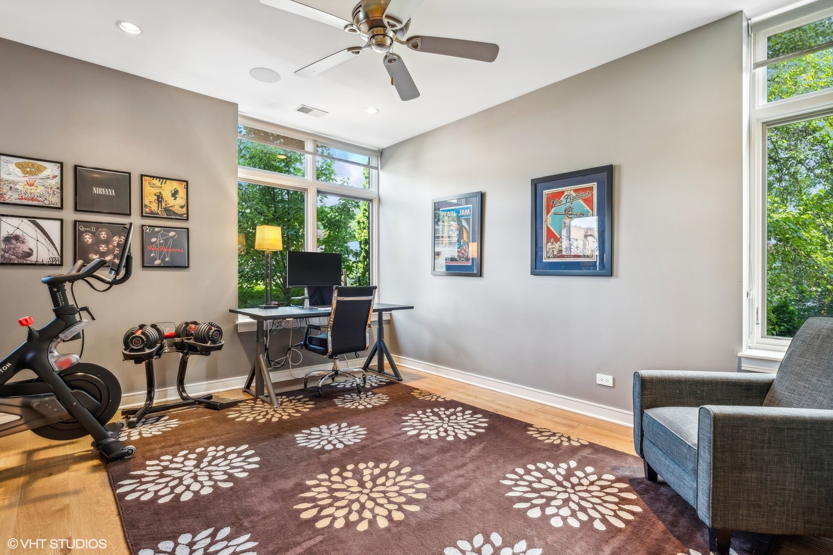 2636 N Lakewood Avenue Unit: 2