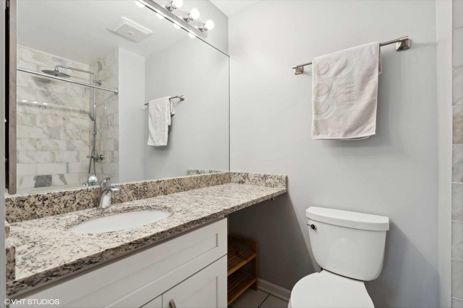 1248 W Fletcher Street Unit: A